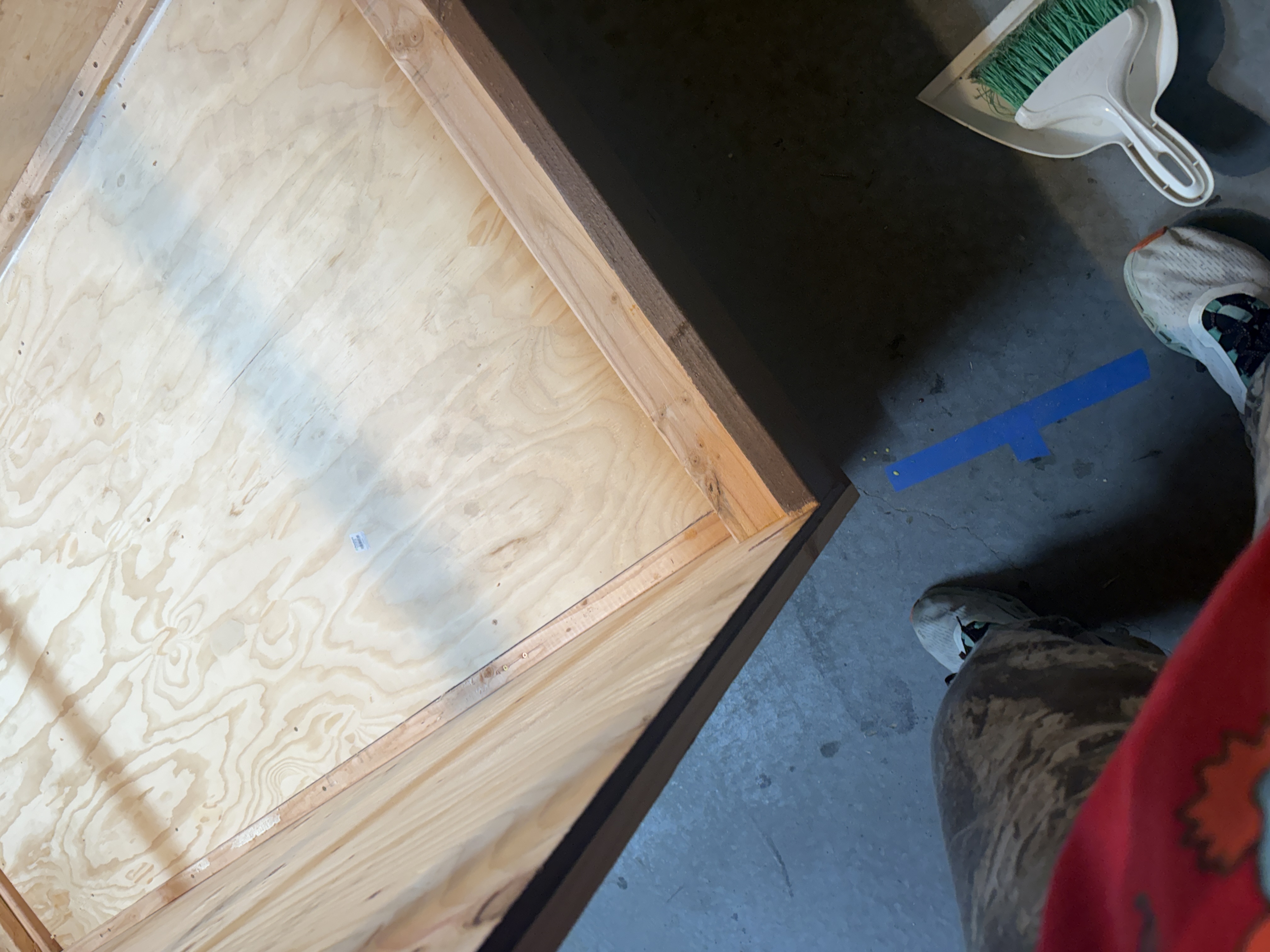 Bro Pod C35 floor and framing during construction